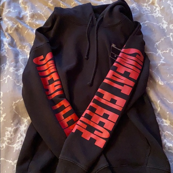 TNA Pullover Hoodie - Picture 3 of 7